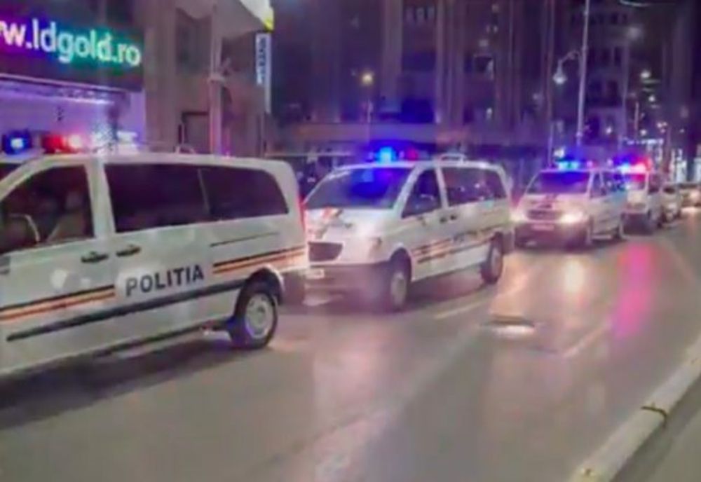Percheziții la protestarii antirestricții din Capitală. 22 de persoane vor fi duse la audieri