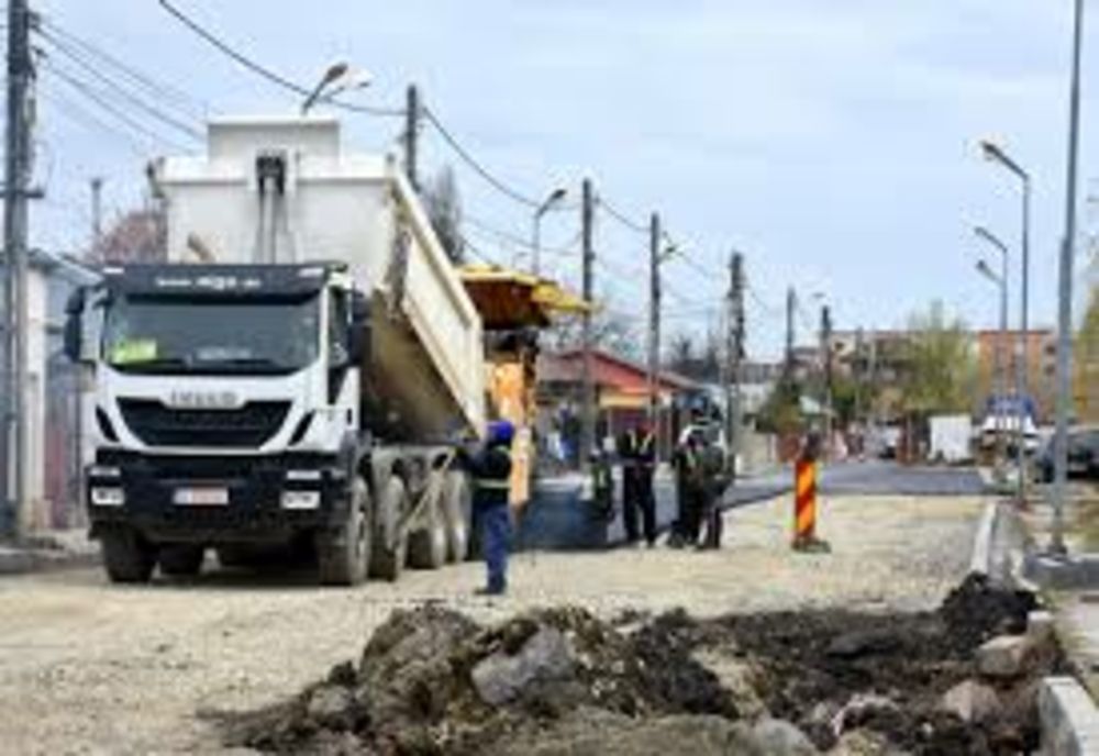 Circulație închisă pe unele străzi din Giurgiu pentru refacerea carosabilului 