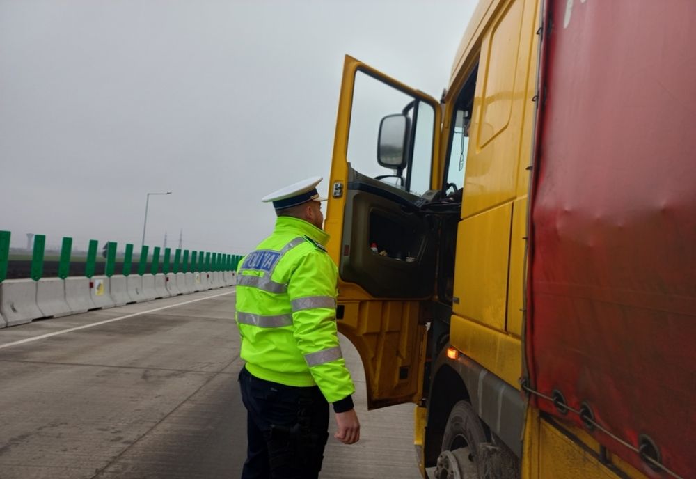 Giurgiu. Razii ale polițiștilor pe drumurile naționale. A curs cu amenzi și au fost reținute permise de conducere