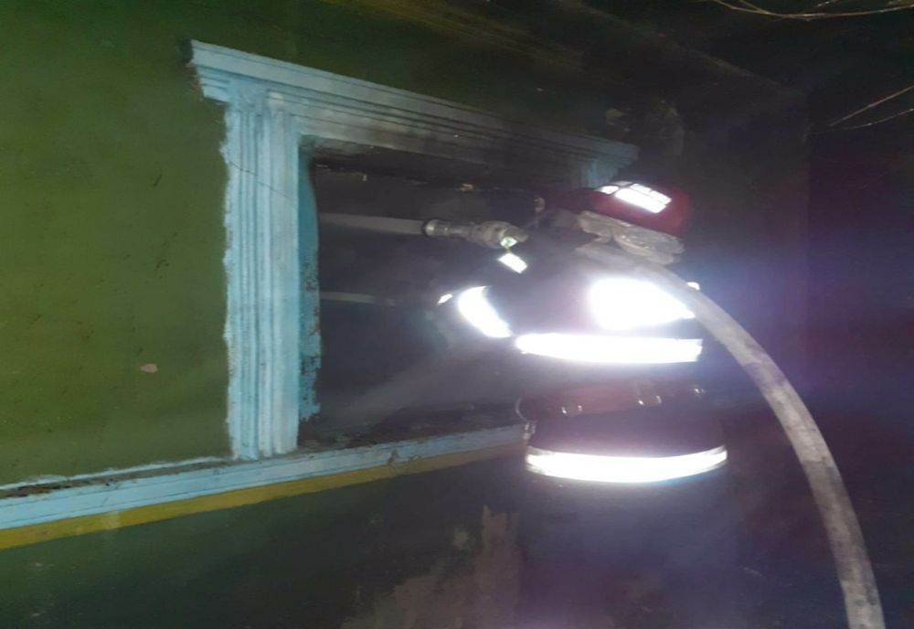 Tragedie în Giurgiu. Un bărbat a murit iar mama acestuia a suferit arsuri în urma unui incendiu violent 