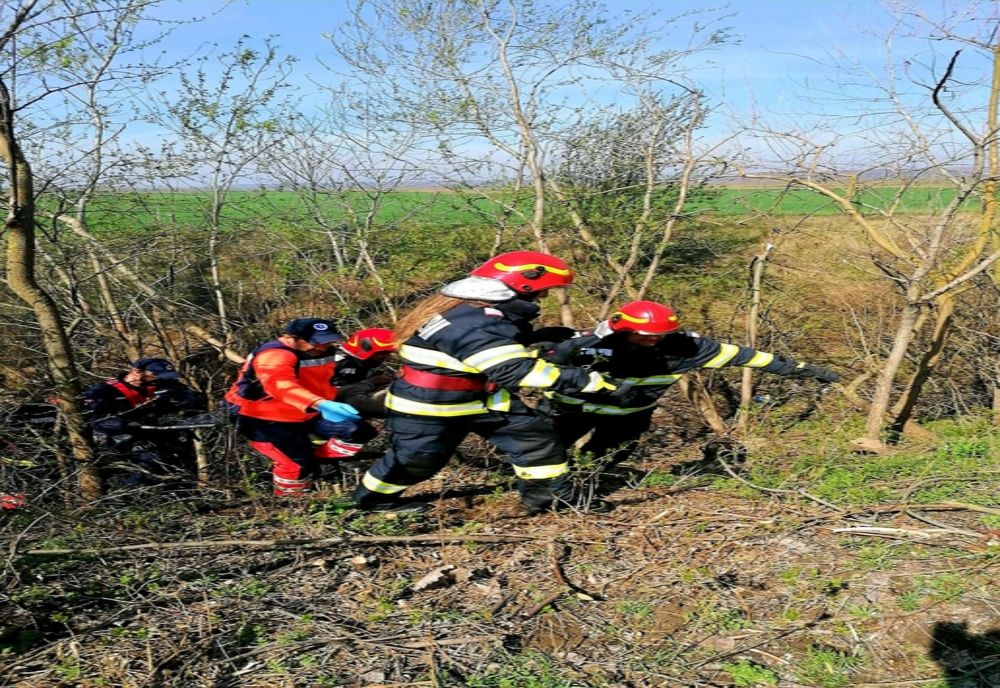 Giurgiu. Un bărbat beat a căzut într-un canal de irigaţii