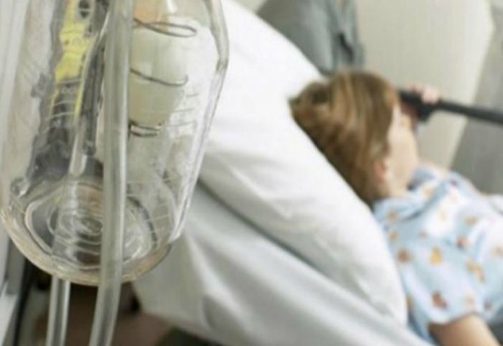 Ipoteze incredibile despre hepatita misterioasă la copii: Paracetamolul și câinii ar putea fi cauza