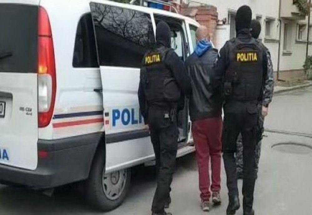 Trei tineri din Buftea reţinuţi de poliţiştii giurgiuveni pentru tentativă de furt calificat