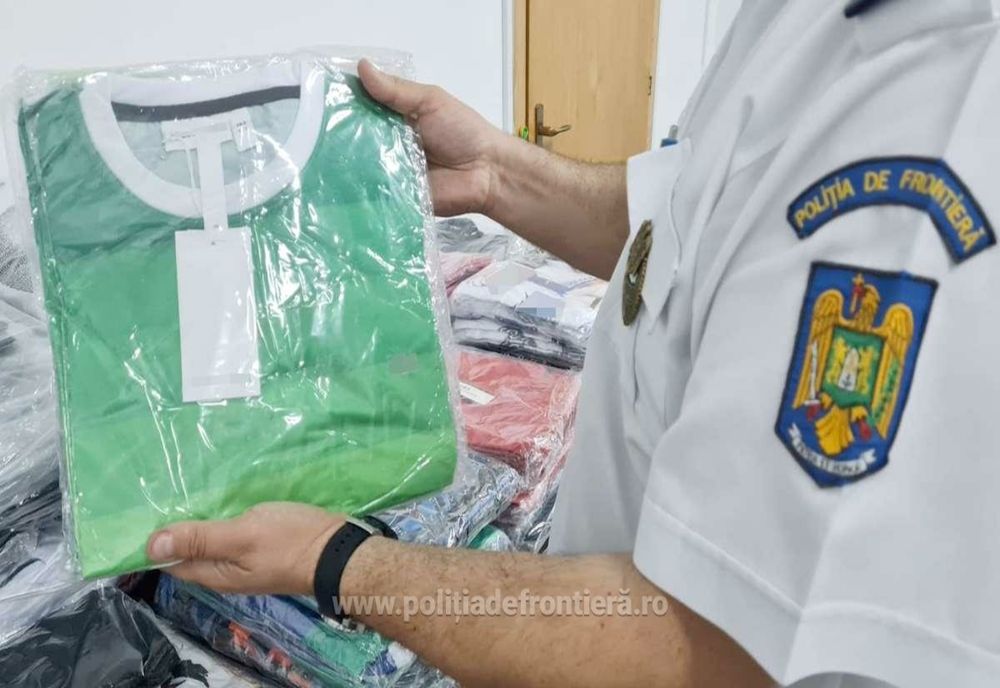 Bunuri contrafăcute, estimate la o valoare de aproximativ 56.600 lei, descoperite la PTF Giurgiu