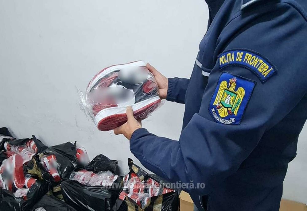Bunuri contrafăcute, estimate la o valoare de peste 420.000 lei, descoperite la PTF Giurgiu