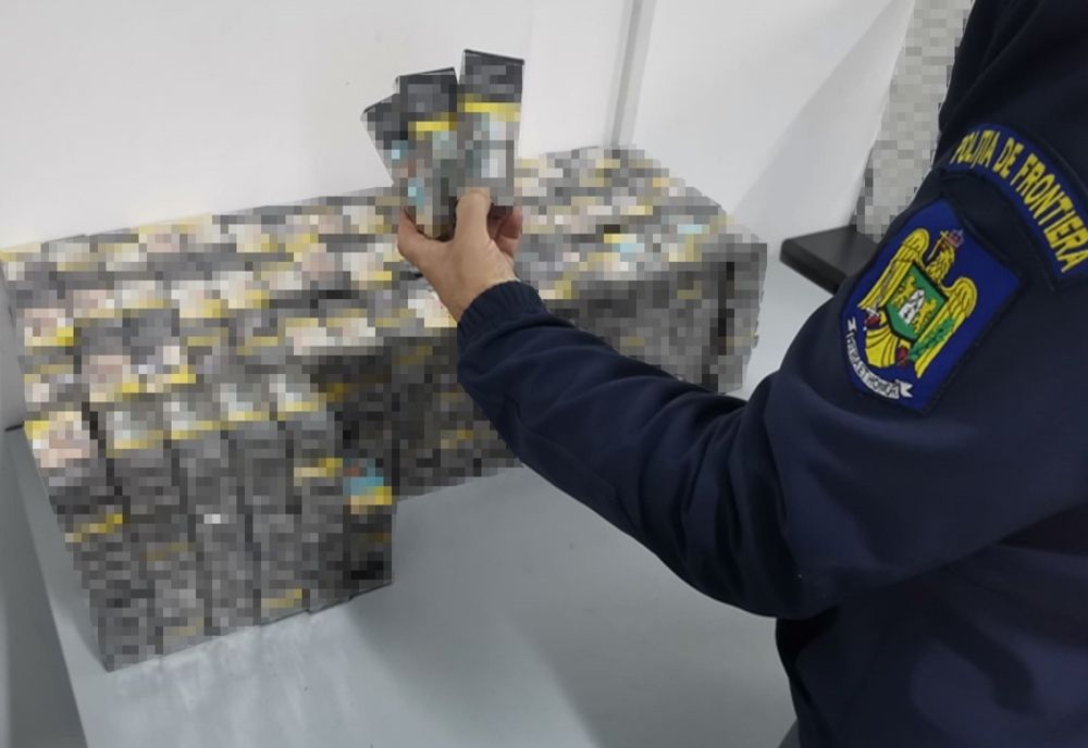 Peste 7.000 pachete cu țigarete de contrabandă, descoperite la PTF Giurgiu   