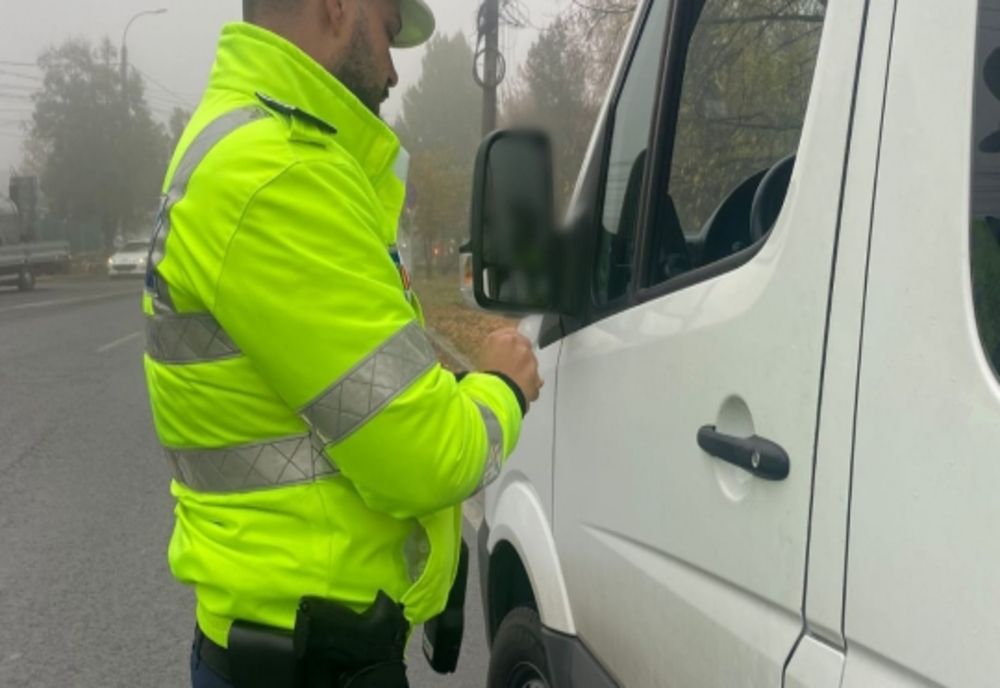 Polițiștii din Giurgiu verifică șoferii care fac transport de persoane. Unde are loc acțiunea