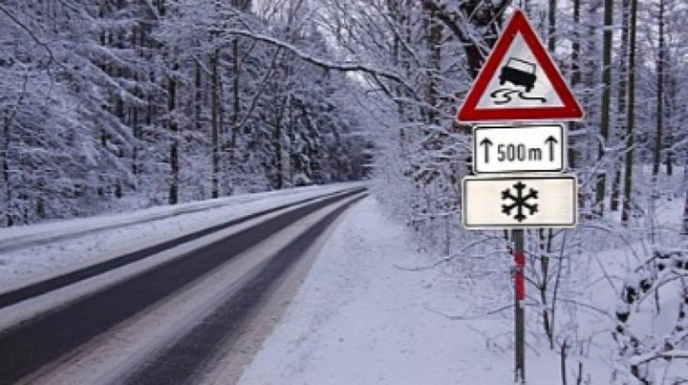 Cod galben și cod portocaliu de ninsori și viscol, în weekend, în mare parte din țară