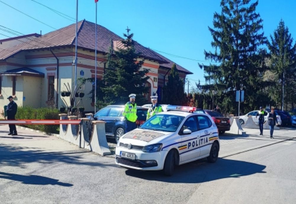 Simulare de cutremur la Giurgiu. Pompierii, poliţiştii şi jandarmii şi-au testat capacitatea de intervenţie