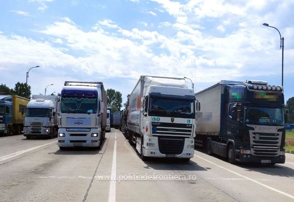 Giurgiu. Migrant din Siria, descoperit pe osia unui camion turcesc