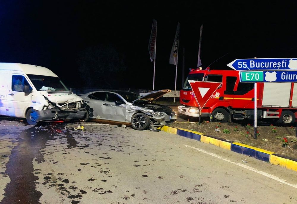 Giurgiu. Accident rutier pe DN5, la Bibiţa, între o autoutilitară şi un autoturism. O persoană a avut nevoie de îngrijiri medicale 