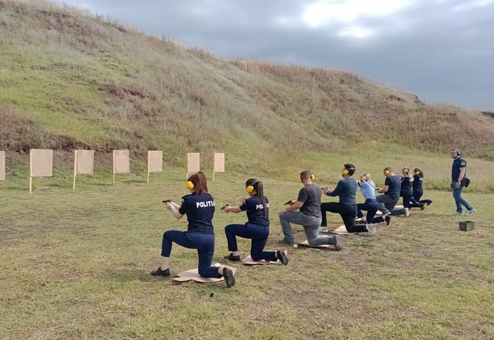 Giurgiu. Stagiu pentru pregătirea poliţiştilor încadraţi direct