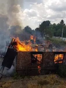 incendiu hală