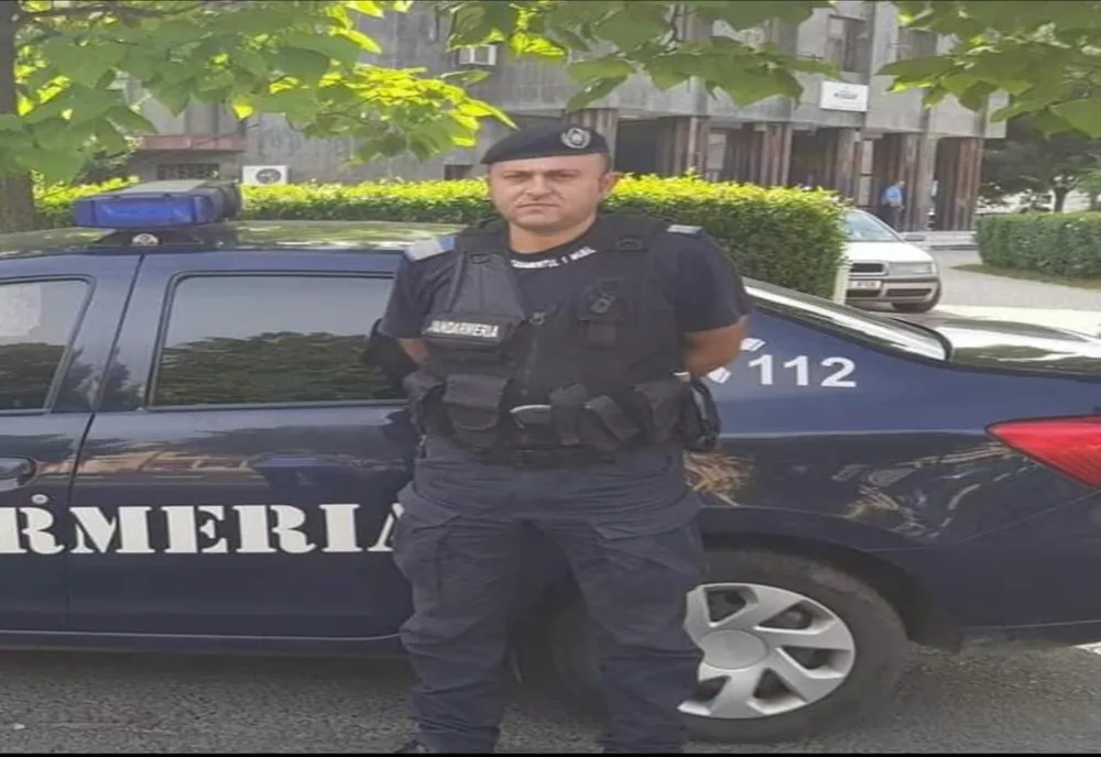 Patru jandarmi giurgiuveni au intervenit pentru stingerea unui foc izbucnit pe raza localităţii Comasca