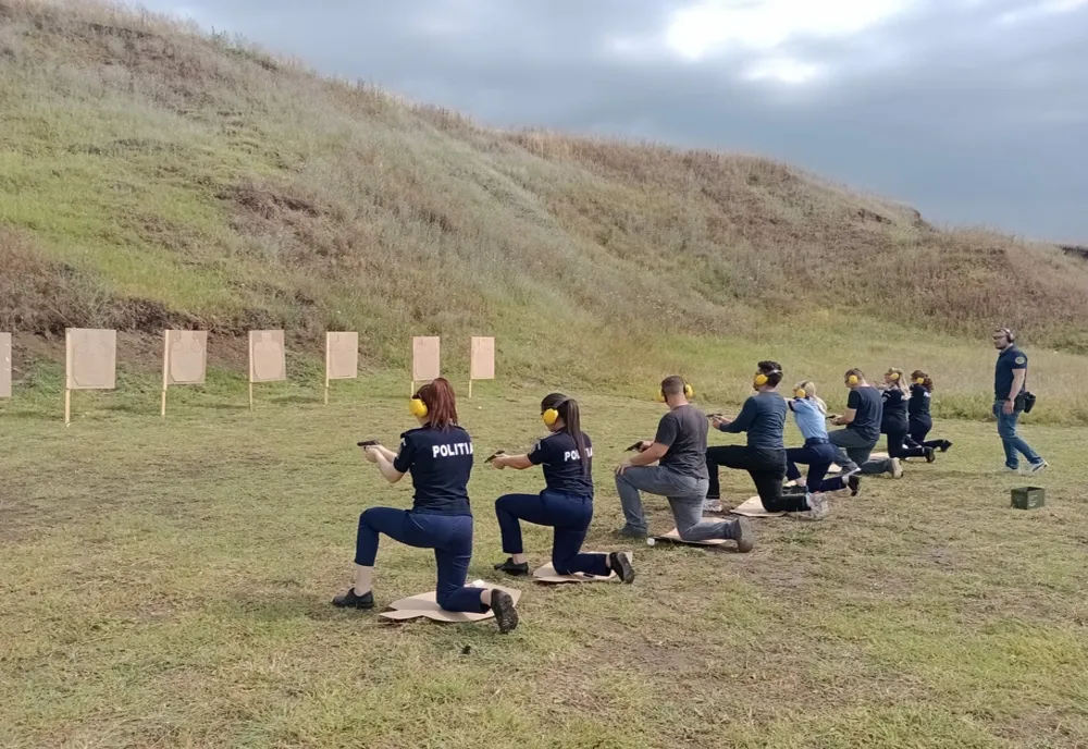 Giurgiu. Stagiu pentru pregătirea poliţiştilor încadraţi direct