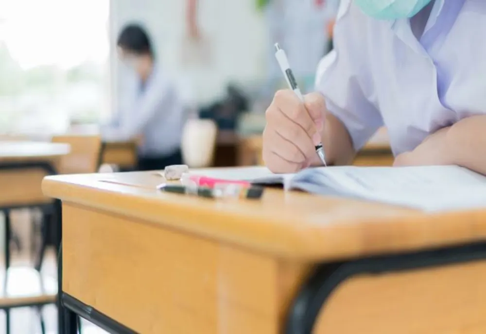 Luni, 26 iunie, începe Bacalaureatul 2023, cu probele scrise. Anul acesta, probele orale au fost echivalate cu mediile din liceu