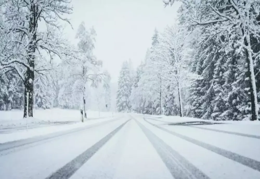VREMEA 15 FEBRUARIE. NINSORI VISCOLITE ȘI TEMPERATURI SUB NORMALUL PERIOADEI 
