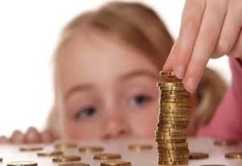 ANPIS: 1,173 MILIARDE LEI, VALOAREA ALOCAŢIILOR DE STAT PENTRU COPII PLĂTITE ÎN LUNA AUGUST
