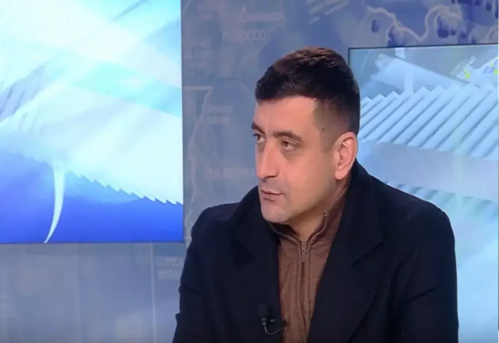 GEORGE SIMION, DUPĂ PROTESTELE ORGANIZATE DE SUVERANIȘTII ROMÂNI LA BRUXELLES: ESTE TEAMĂ LA CEL MAI ÎNALT NIVEL, SE TEM DE VALUL CARE VINE DIN AMERICA