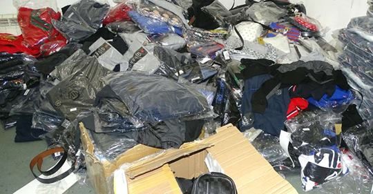 bunuri contrafăcute