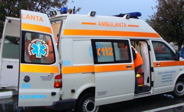 bărbat care s-a autoincendiat