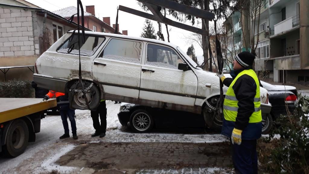 ridicare-masini-abandonate