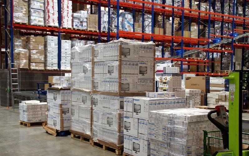 au furat din depozit