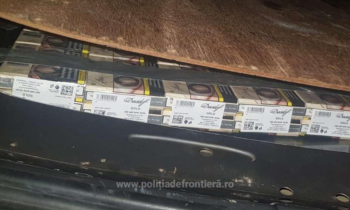 țigări descoperite în PTF Giurgiu