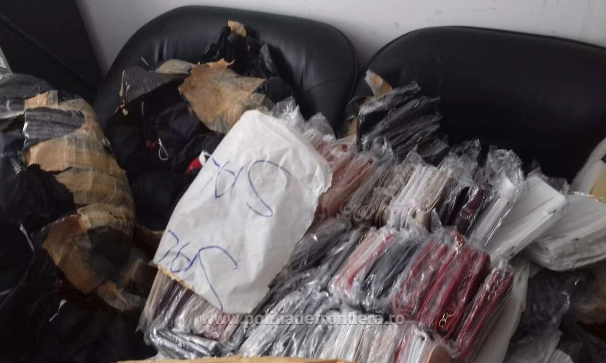 Încălțăminte, produse textile