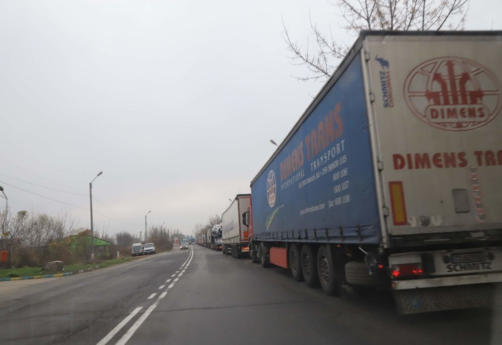 Transportatorii reacționează dur la proiectul de modificare a RCA