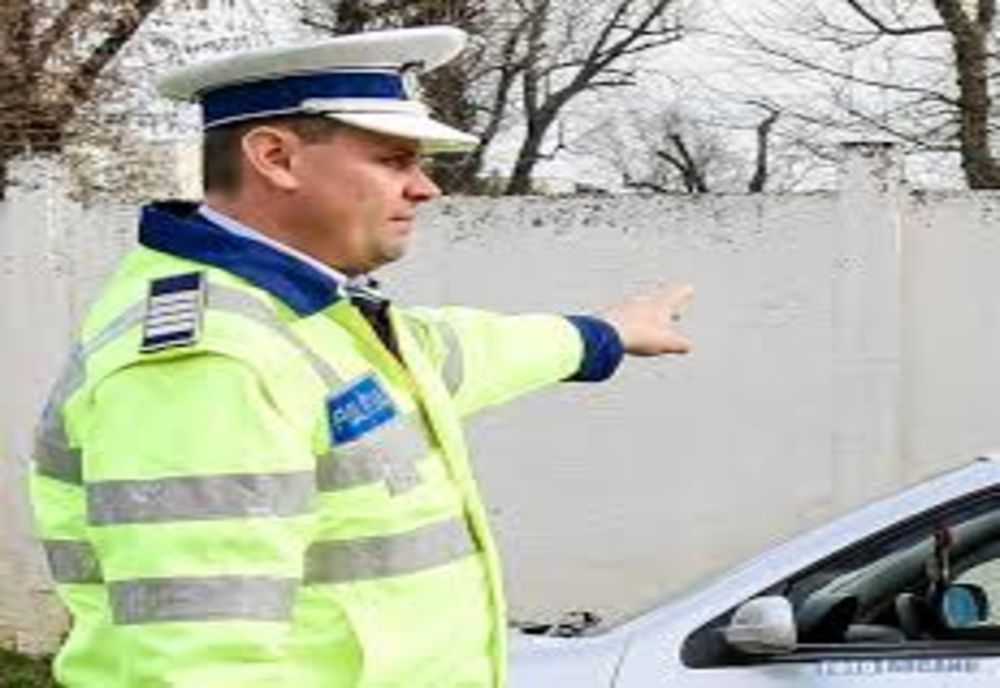 Circulau pe drumurile publice băuți și cu permisele anulate