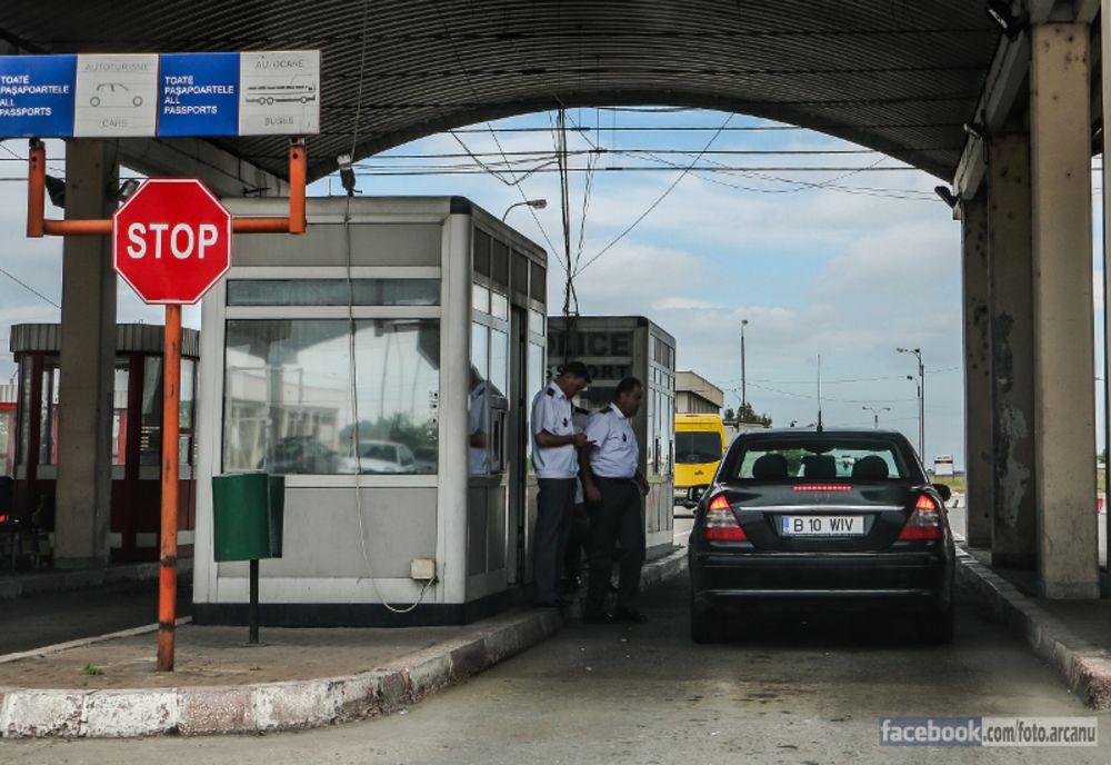 Femeie căutată pentru executarea unei pedepse privative de libertate, depistată la Punctul de Trecere a Frontierei Giurgiu