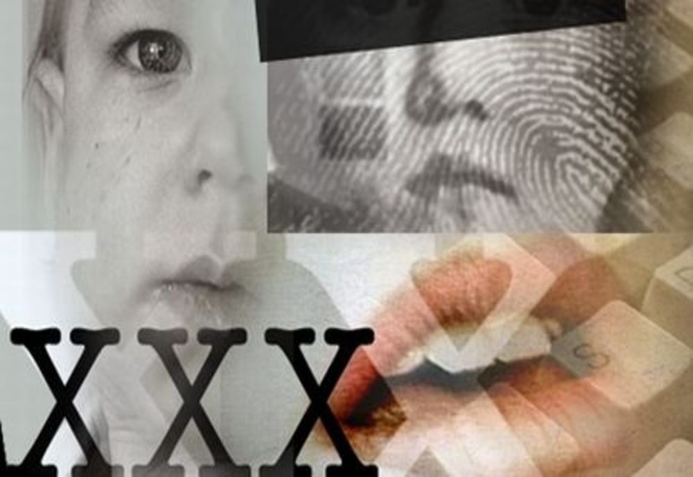 PERCHEZIȚIE la un tânăr care șantaja minori! Acuzat de pornografie infantilă