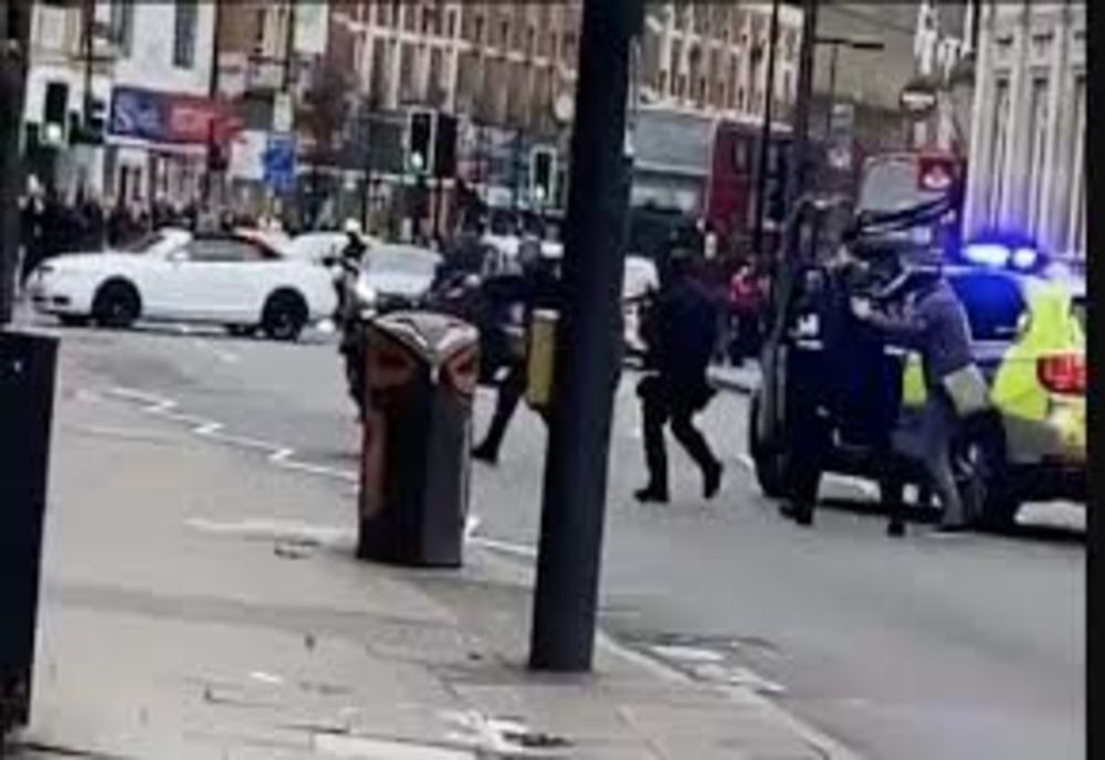 Marea Britanie va stabili reguli mai dure cu privire la eliberarea persoanelor condamnate pentru infracțiuni de terorism