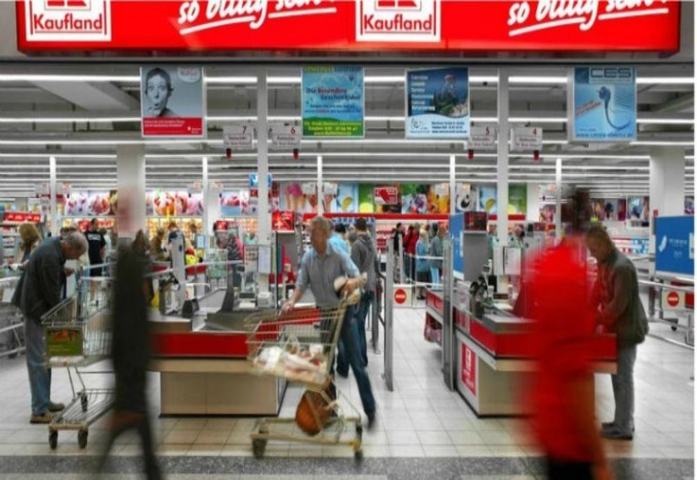 Cadrele medicale și salvatorii de la ISU, au prioritate la două supermarketuri din Giurgiu  