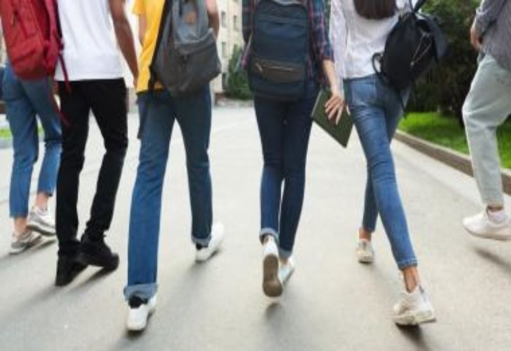 Vestea care îi afectează pe românii din Italia! Se închid toate școlile! Cât timp vor sta copiii acasă