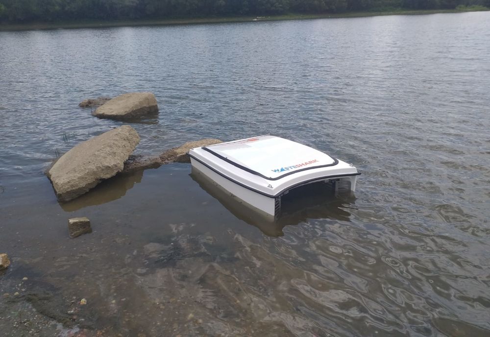 Dronă pentru curățarea deșeurilor, testată la Giurgiu