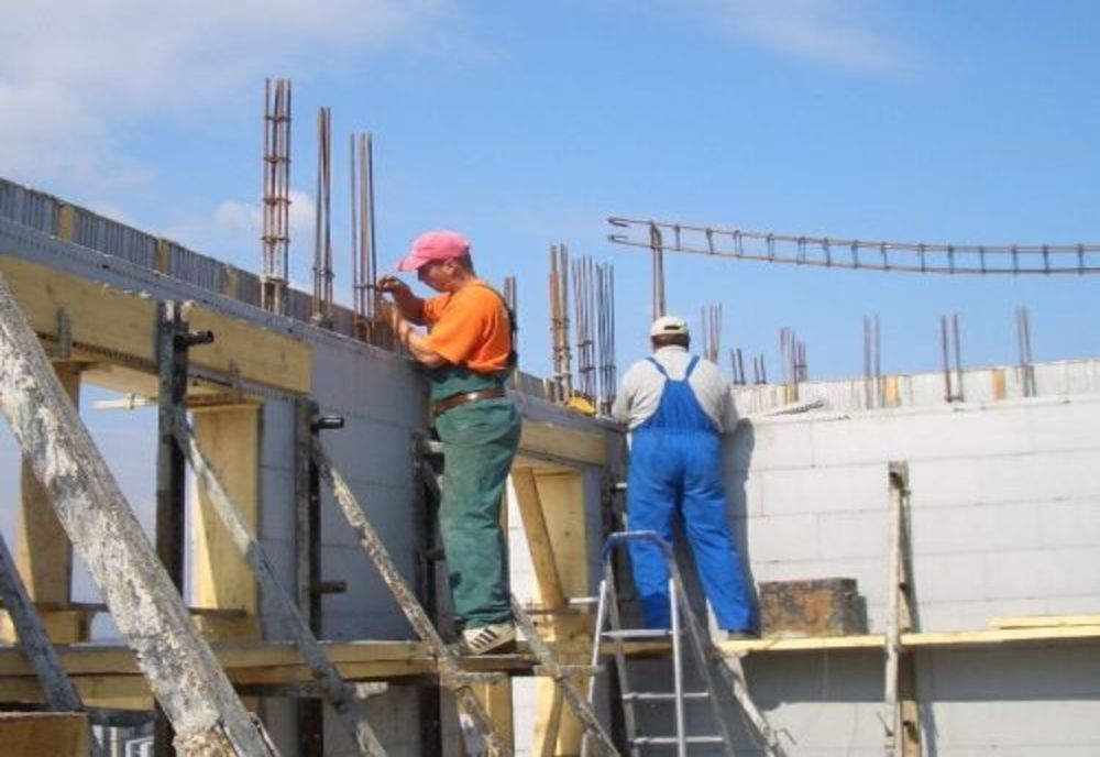 Amenzi substanțiale pentru două firme din Giurgiu unde au fost găsiți muncitori fără forme legale  