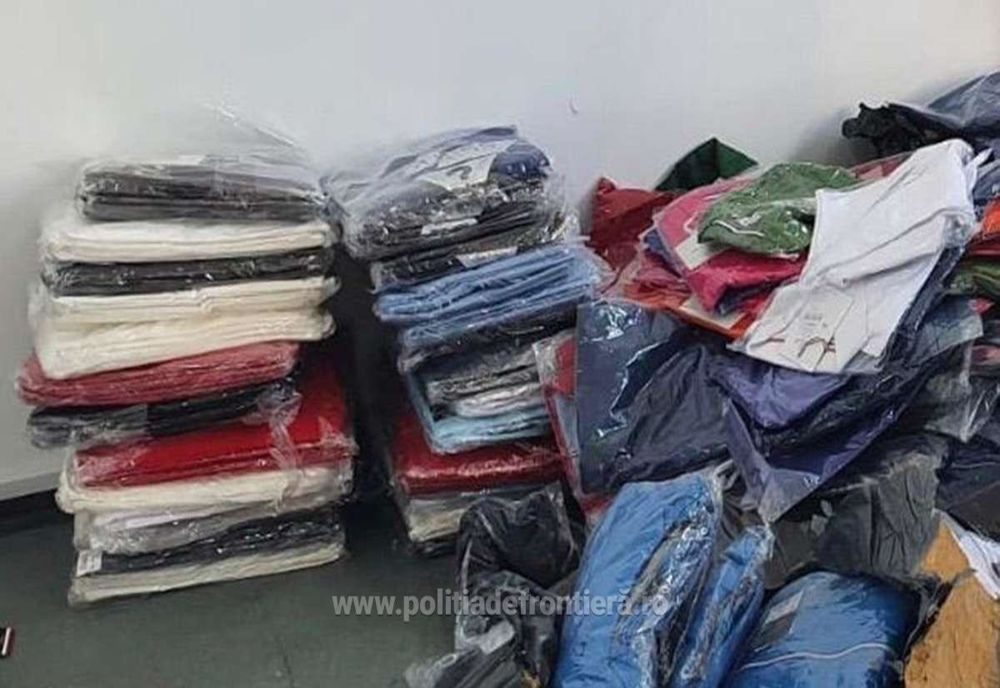Textile contrafăcute în valoare de peste 90.000 lei, confiscate la Giurgiu
