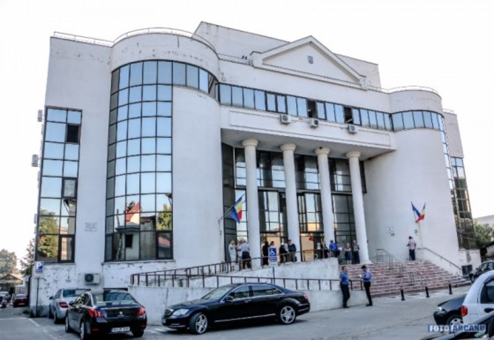 Tribunalul Giurgiu trage la sorţi preşedinţii şi locţiitorii birourilor electorale 