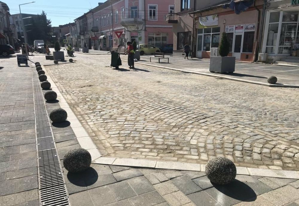 Începând de mâine, traficul rutier va fi redeschis pe strada Gării