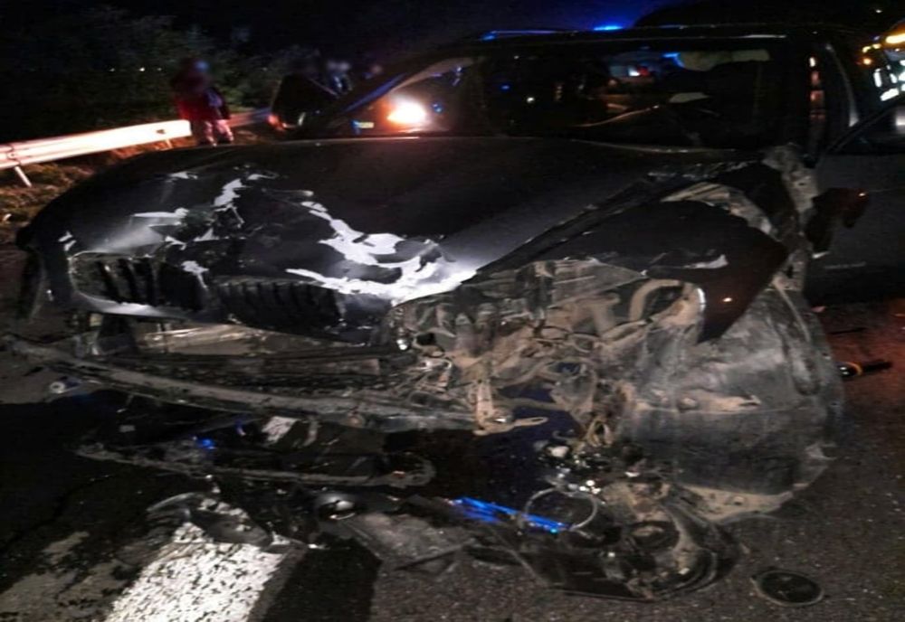 Coliziune în lanț pe Autostrada A1, la kilometrul 20. Două persoane au avut nevoie de îngrijiri medicale