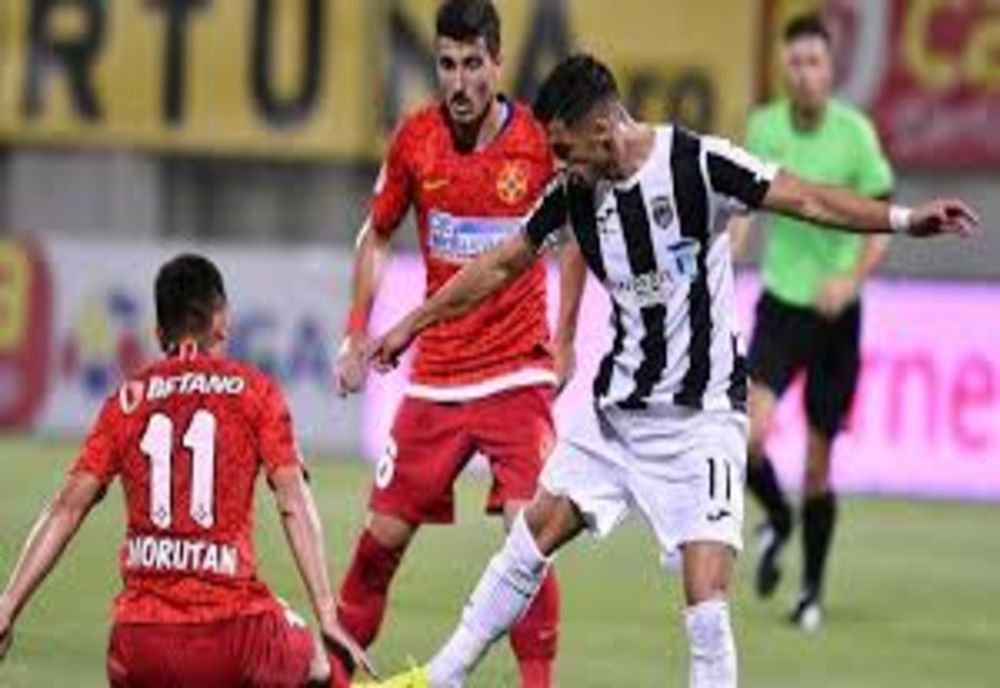 Astra Giurgiu a anunţat două transferuri, un fundaş muntenegrean şi un atacant bosniac