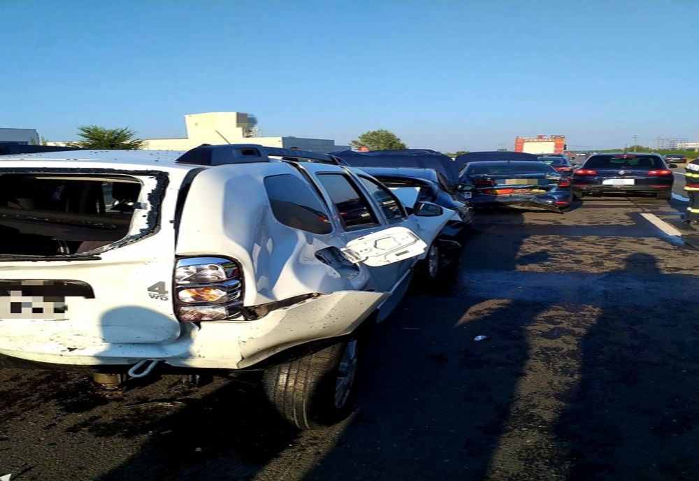 Accident în lanț pe Autostrada A1, la Bolintin. A fost solicitat elicopterul SMURD