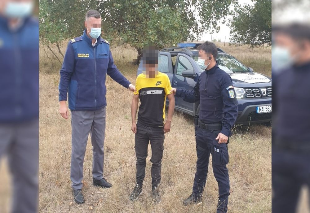 Un cetățean străin, ascuns în vegetația din proximitatea P.T.F. Giurgiu, oprit din drumul ilegal către Germania
