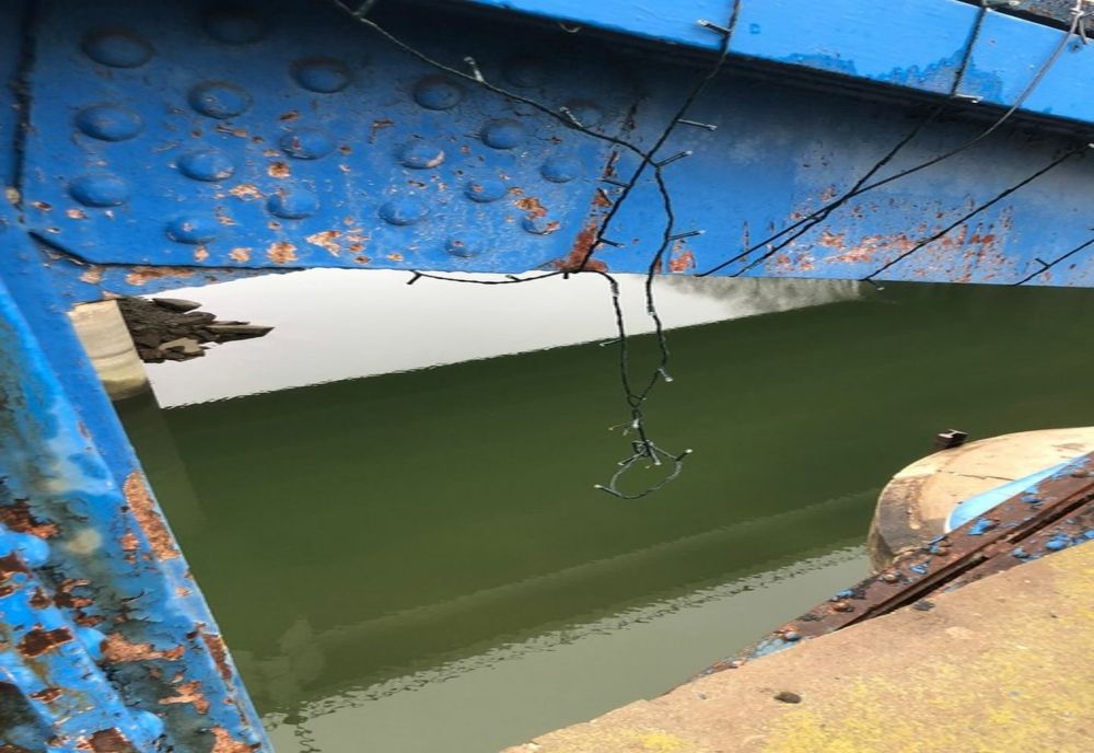 Acte de vandalism în Giurgiu. Au distrus instalaţia ornamentală de pe Podul Bizet