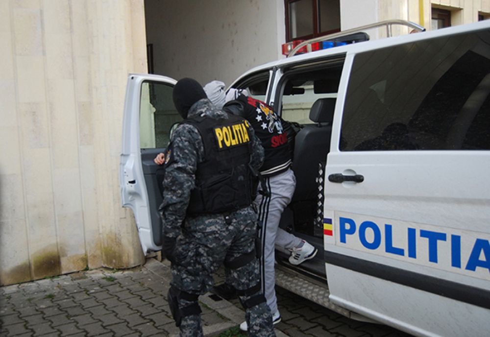 Tânăr din Giurgiu arestat preventiv pentru evadare