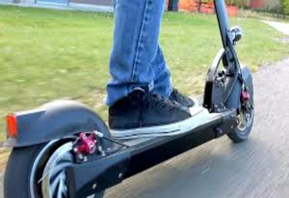 Giurgiu. Poliţiştii vin cu recomandări pentru cei care circulă cu biciclete şi trotinete electrice 