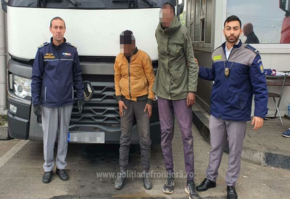 Doi cetățeni afgani, descoperiți de polițiștii de frontieră giurgiuveni în timp ce încercau să treacă ilegal frontiera