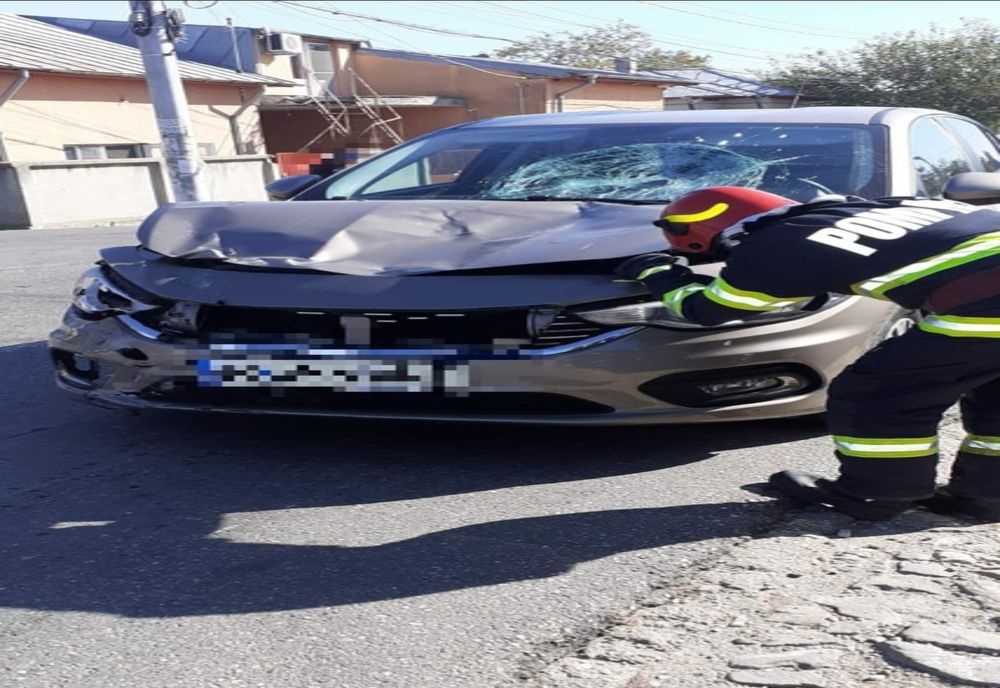 Accident rutier la Mârşa. O motociclistă a fost rănită 